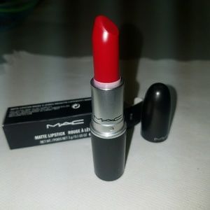 Mac Glam lipstick